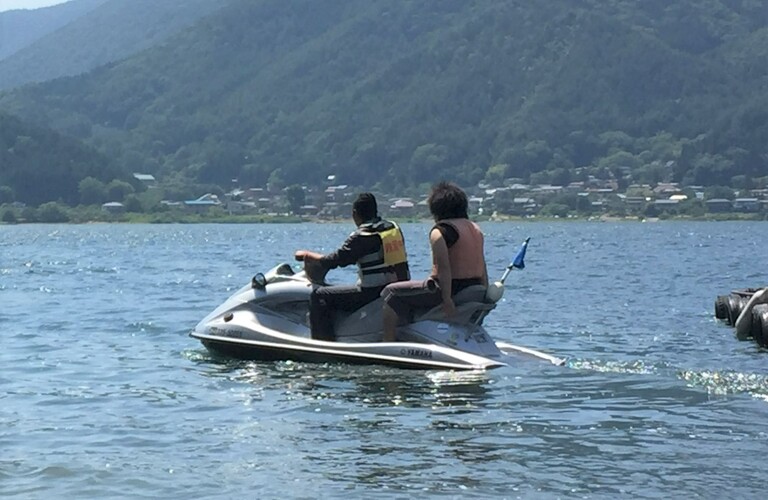 山梨でジェットスキー免許取得　２日で取得が目指せます